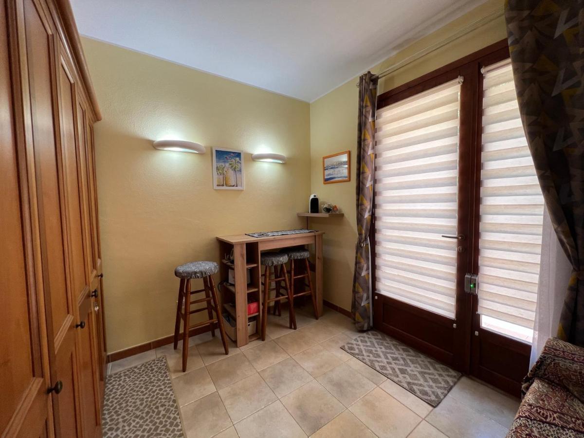 Appartamento I Fenicotteri - Pula Buitenkant foto